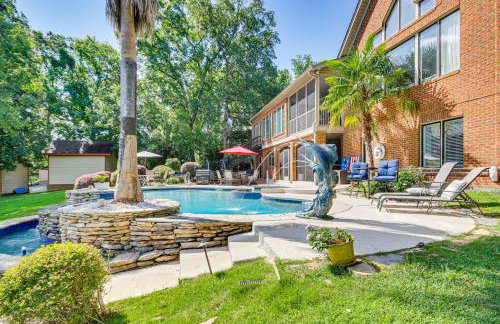 Luxe Lakefront Apartment w/ Shared Pool & Dock! - Foto 28