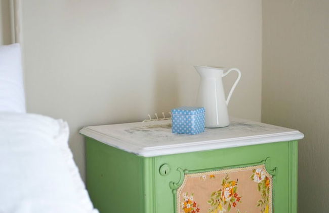 Cute Yellow Handmade House With Garden - Foto 6