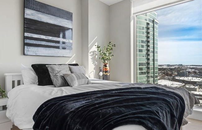 Prime Location Views Free Parking Banff Pass - Photo 2