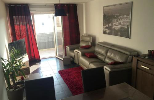 Apartment SCHÖNE T3 MIT SÜDTERRASSE by Interhome - Foto 1