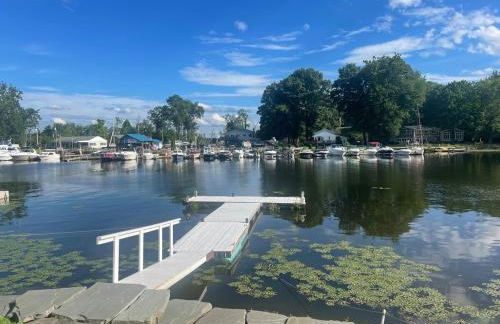 Charming Home on Esopus Creek - Foto 12