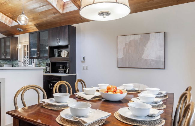 Windswept by Avantstay Water Views, Covered Deck, Walk to the Beach - Photo 13