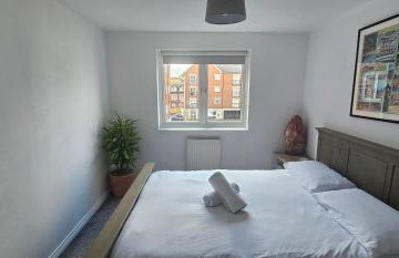 Perfect for WMC, principality stadium and Utilita Arena - Foto 2