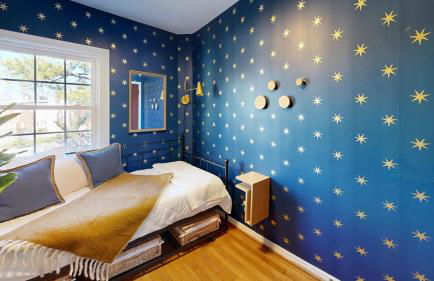 Sojourn Old Town Perfection with Fire Pit and Parking - Foto 14