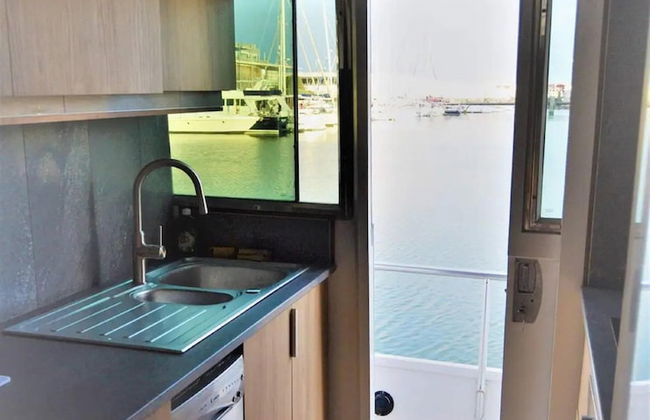 Luxury Yacht in La Rochelle With a Terrace - Foto 22