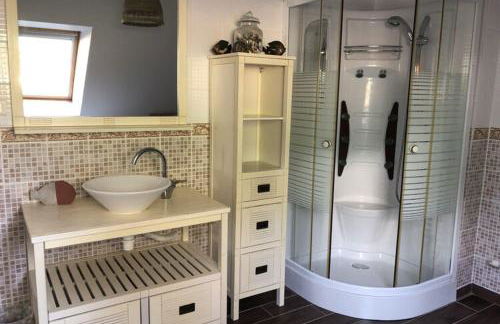 Holiday Home in Terenez With Stunning Sea View - Foto 28