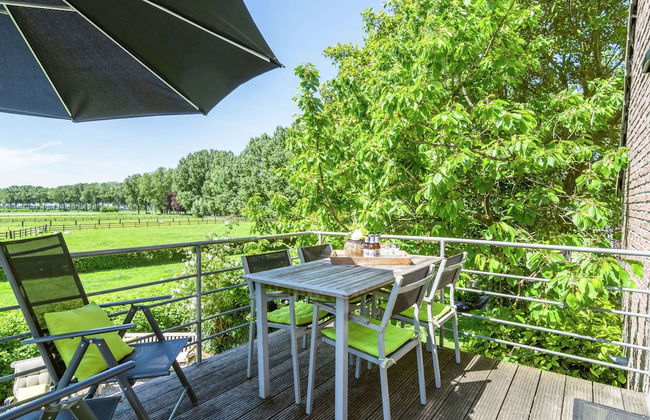 Apartment in Maldegem With Scenic Terrace - Photo 10