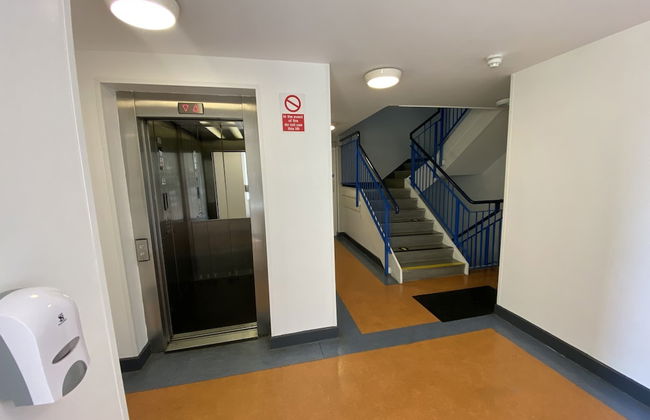 Waterford City Campus - Self Catering - Foto 3