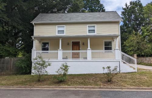 Modern Mill House Walk to Downtown Durham - Foto 1