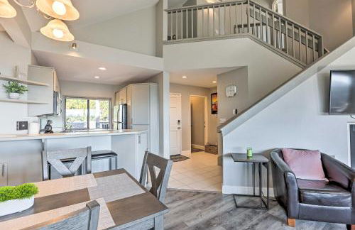 Hiking Trail and Hot Tub Access Bend Condo with Deck - Foto 8