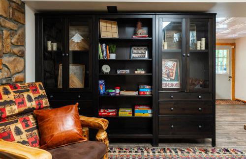 Havenbrook-Hocking Hills Luxury, 10 Acres, Hot Tub - Foto 4