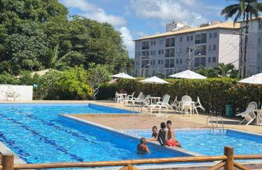 Apto completo com ar, piscina 2 quartos - Foto 1
