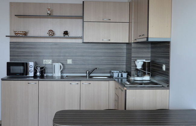 Lazur 5 Apartments - Photo 13