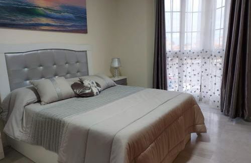 Moderno apto con vistas al puerto, aire acondicionado,wifi,piscina,fácil aparcamiento - Foto 6