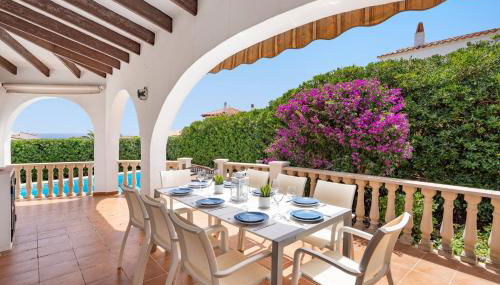 Casa Kintore A beautiful family friendly villa situated in the heart of S’Algar - Foto 2