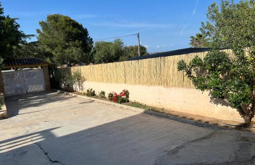 Encantador alojamiento con acceso a piscina compartida - Photo 16