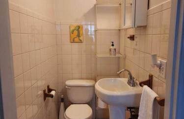 RentalsOP NJ01 Full house minutes from NYC, near to metlife, American Dream - Photo 15