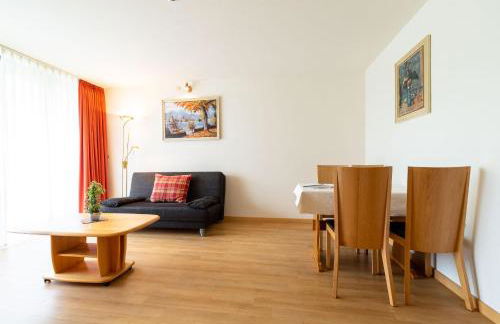 Ferienwohnpark Immenstaad am Bodensee Zwei-Zimmer-Apartment 49 16 - Foto 2