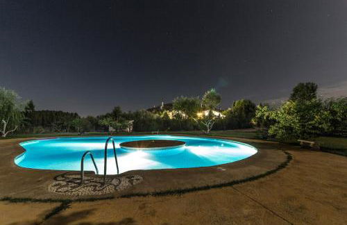 Cuevas la Chumbera - Photo 49