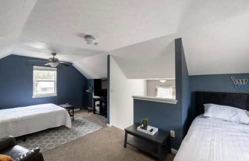 Indy Gem, Mins from Downtown with Hot Tub - Photo 22