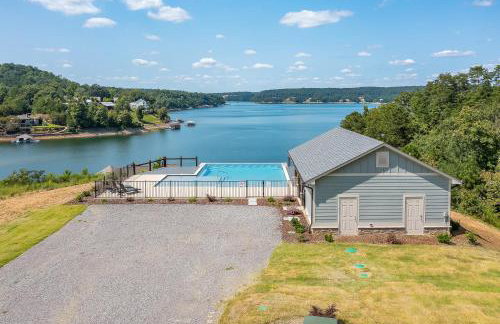 Mallard Pointe Unit 200- Luxury Condo- Conveniently Located! - Foto 33