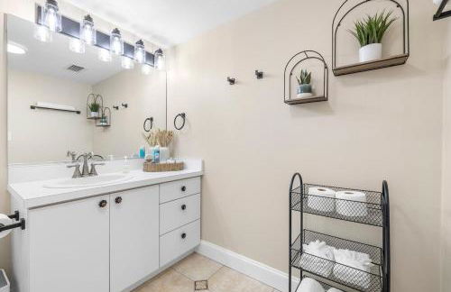 2 King Suites - Hot Tub - Large Patio - Sleeps 12 - Foto 33