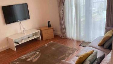 Modern 2 bedroom house with WIFI - Foto 3