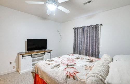 6 Mi to Town Peaceful Lima Home! - Photo 14