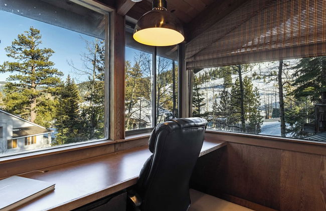 Mt. Jola by Avantstay A 5-minute Walk Away to Palisades and Lifts - Photo 26