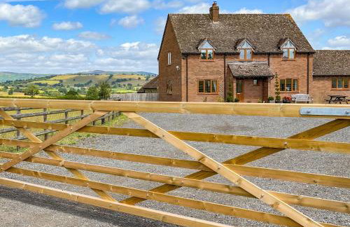 The Larches - Photo 24