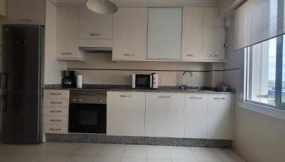 A Coruña Sky Blue Rooms cerca playa riazor - Foto 3, stove