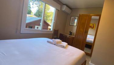 Casa11 triplex no centro , Próximo da igreja de pedra - Foto 1, wardrobe