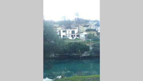 Preciosa casa en primera línea del mar - Foto 3