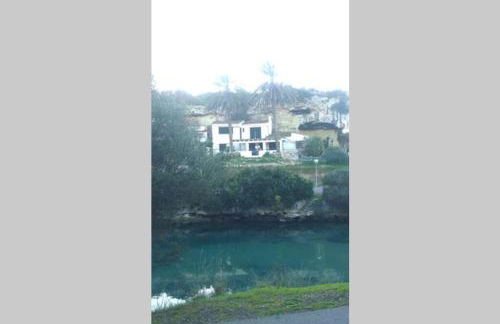 Preciosa casa en primera línea del mar - Foto 3