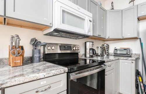 Beautiful Overlooking Shoreline 3BDR Chalet ➠18396 - Foto 24