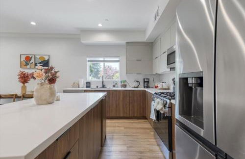 LA Haven Spacious Townhome - Foto 18