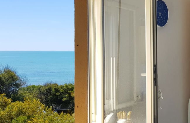 Sitting on the beach - Foto 20