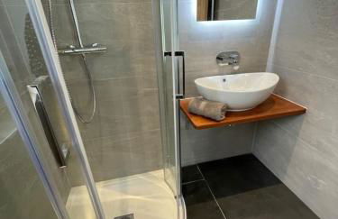 Gulland 4 Bed Sleeps 8 with Hot tub - Foto 21