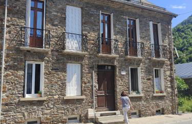 T3 avec jouissance jardin dans ancien presbytere - Photo 10