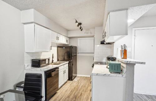 The Landry 278 Spacious and Cozy 2 Bedroom 1bth - Foto 22