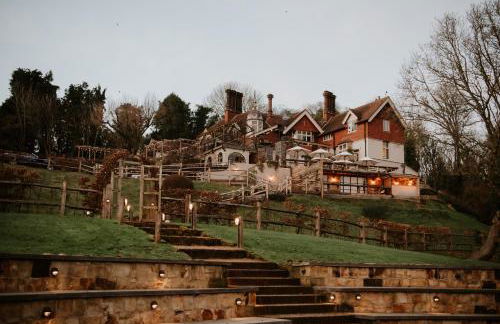 The Beacon - Photo 10