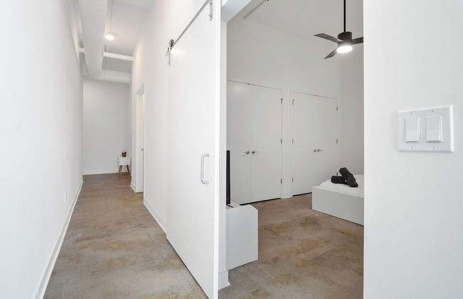 Ballpark Luxury Loft Steps from Arch - Photo 4