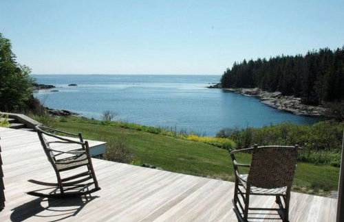 Beautiful Private Retreat with Private Beaches and Boat on McGee Island, Maine - Photo 8