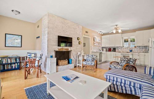 Updated Beach House Deck Outdoor Shower! - Foto 8