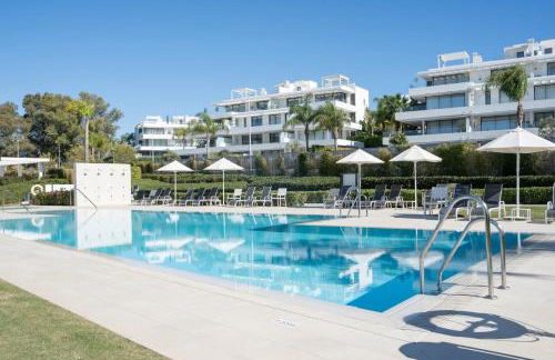 Modern Penthouse Cataleya, Estepona - Photo 1