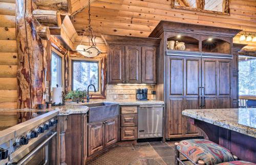 Delightful Cabin Vacation Rental with Fire Pit! - Foto 9