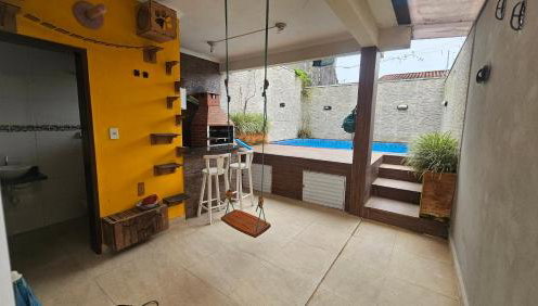 Spacious Townhouse with Pool Comfort and Fun - Foto 1