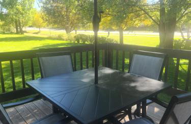 Happy Home - Cozy Retreat With Deck Near Downtown Carbondale - Foto 25