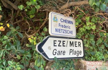 Appartement Eze Village proche Monaco fabuleuse vue mer et vieux village - Foto 32