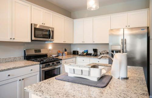 Welcome to Your Home Away From Home - Foto 23